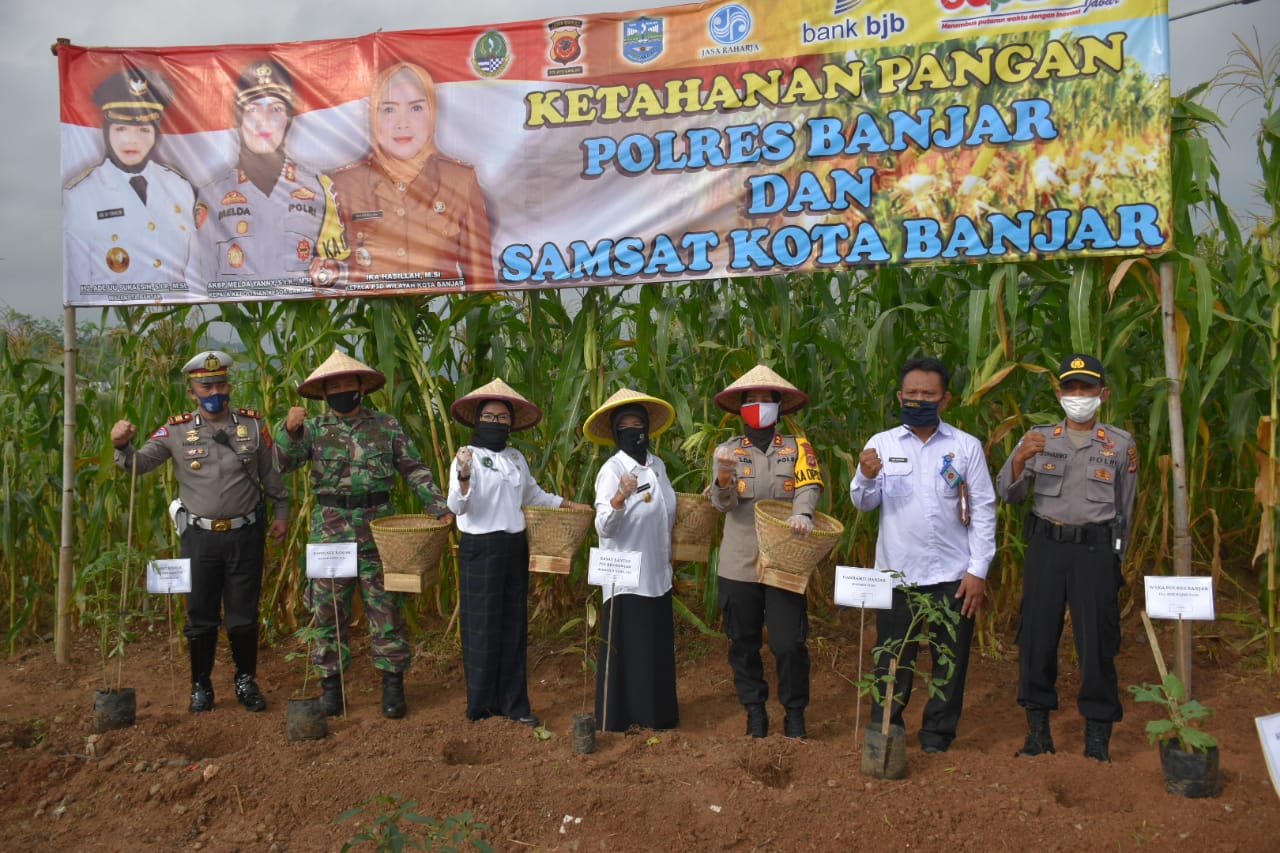 Polres Banjar Polda Jabar Resmikan Kampung Tohaga Lodaya
